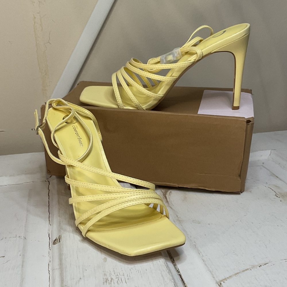 Journee Collection Yellow Strappy Heels
